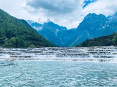 -玉龙雪山蓝月谷