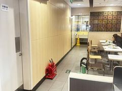 -麦当劳(湖光北街店)