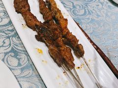 买买提烤肉(羊肉串)-巴扎美食·新疆菜·西域歌舞表演餐厅(新疆大厦店)