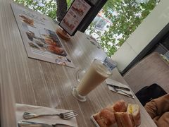 -必胜客(上海新南方商城PH店)