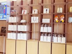 -银座仁志川·生吐司专门店(香港广场店)