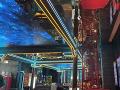 -屋有岛沉浸游戏旗舰店(中山公园店)