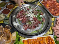 -牛牛牛酸菜煎肉店(望云寺路店)