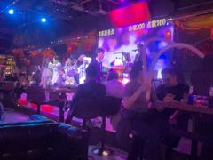 -喜鹊音乐酒馆(西街店)