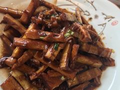 油焖春笋-乌镇那一年小院主题餐厅(甘泉西路店)