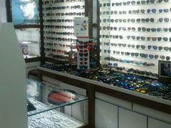 -华彬眼镜专业渐进配镜(潘家园店)
