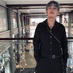 -SEBASTIAN塞巴斯汀