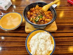 -山城欢现炒食堂(上海城店)