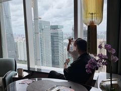-上海浦东丽思卡尔顿酒店