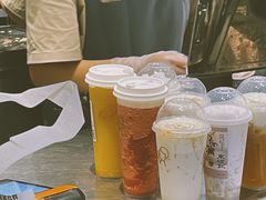 -喜茶(北京华贸购物中心店)