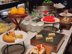甜品台-康莱德酒店·美庭自助餐厅