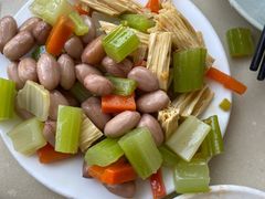 毛豆花生-群姐面馆·海鲜烧烤(同安路二店)