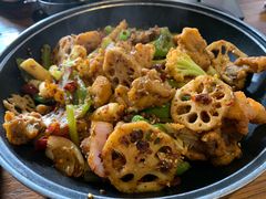 干锅牛蛙-靓蛙馆