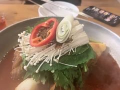 -喇喇排骨火锅·传统韩式脊骨汤(望京西园总店)