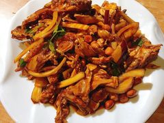 -喝丢一只鞋海鲜烧烤·海肠捞饭(东关街店)