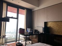 -广州天河希尔顿酒店