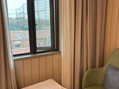 -汉庭(上海虹桥机场新店)