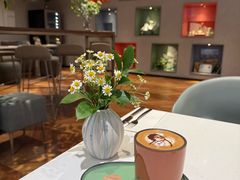 -潮一不贰·法式甜品·生日蛋糕·西式简餐(外滩店)