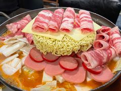 -炙韩料理·部队锅专门店