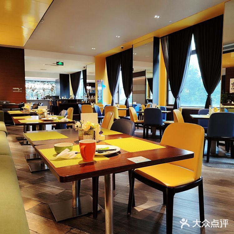 🔥星级酒店的自助早餐到底能有多卷？🔥