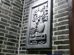 -东口码头·烧鸽子·鱼头泡饼·地方菜(金鹰悦城店)