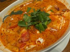 -Chom Cafe and Restaurant