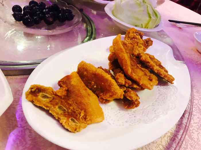 亚珠海鲜大酒楼·宴会厅(斗西路店)-"斗西路的亚珠海鲜大酒楼是知名的