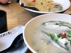 -玖鲜小笼(中山广场店)