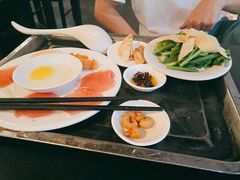 云南过桥米线-南蛮子(进贤路店)