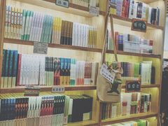 -猫的天空之城概念书店(印象城购物中心店)