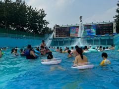 -欢乐水魔方水世界