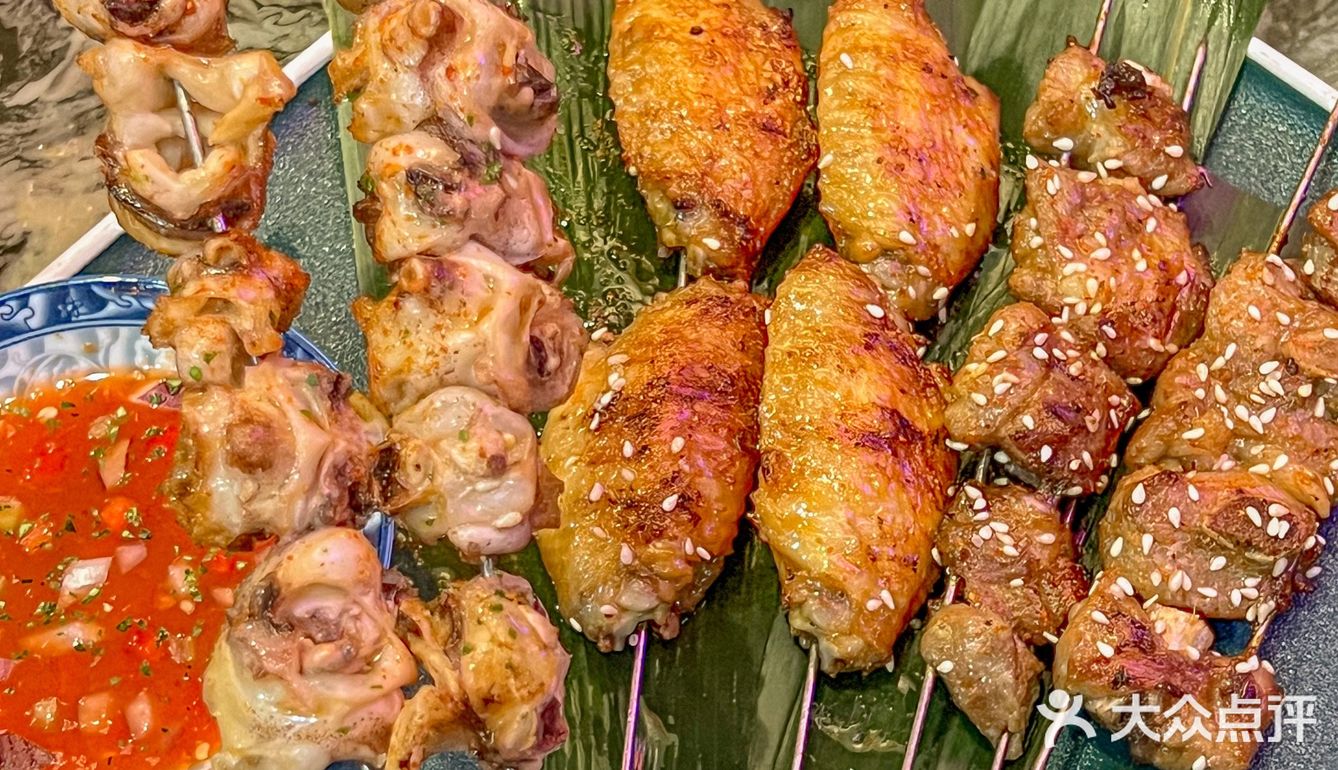 来天河不为别的，就为这碗花胶鸡汤炒米