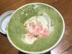 -星巴克(上海虹桥南丰城办公楼店)