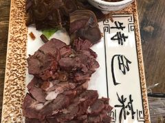 -乔家小院•本地小海鲜•非遗驴肉(万年泉路店)