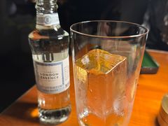 -FLAIR顶层餐厅酒吧(浦东丽思卡尔顿酒店)