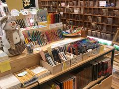 -猫的天空之城概念书店(印象城购物中心店)