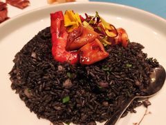 墨鱼汁海鲜炒饭-海游荟·海洋文化餐厅(福田店)