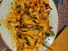 -乡村馕坑肉·烧烤·新疆菜·本地人更爱吃(阿勒泰首店)