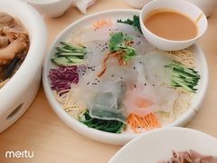 -关东小磨东北菜(上海长风大悦城店)