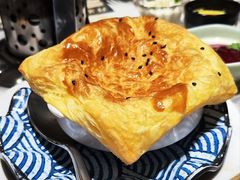 -金马门国际美食百汇(珞喻路店)