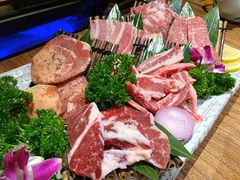 -明洞阿姨·韩式酱蟹烤肉·创意料理(三元桥店)