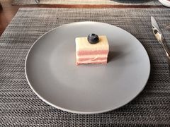 -卡普里披萨·牛扒·下午茶