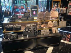 -Victoria's Secret(杭州湖滨银泰in77店)