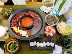 -黄潇洒老火锅(九眼桥宏济巷店)