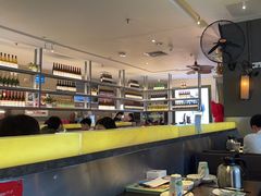-大头虾越式风味餐厅(光明广场店)