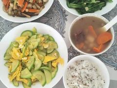 -家家月嫂育婴师育儿嫂(龙岗直营店)
