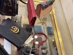 -六六奢品·vintage中古·回收二手奢侈品包包手表首饰(环球港店)