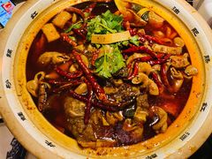 肥肠鸡爪爪砂锅-马头巷·食景园(苏州总店)