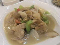 -菌海森林·非遗野生菌火锅(西山区滇池路摩根道店)