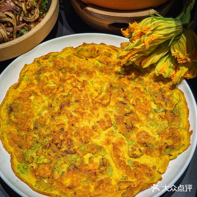 四方坪夜市附近,不能错过的一家湘菜!